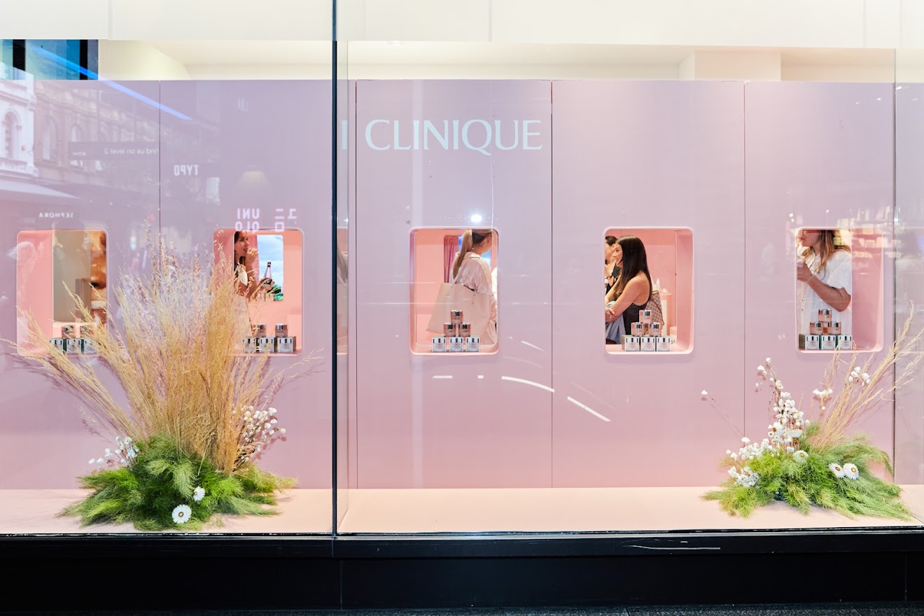 Next Printing's Re-board® Pop-Up - Clinique’s best-selling Moisture Surge™ Hydrator